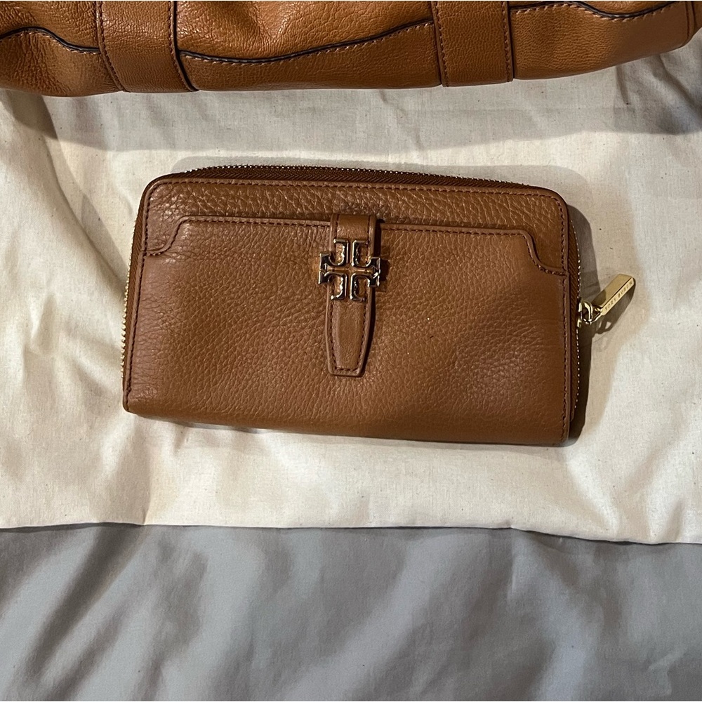 Tory Burch Brown Pebbled Leather Wallet